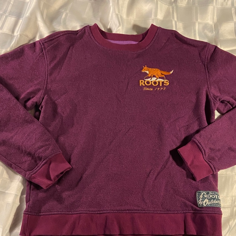 Roots Magenta Sweater with Fox embroidery